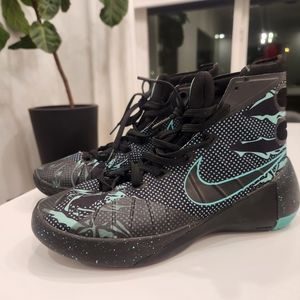 Nike Hyperdunk 2015 Premium